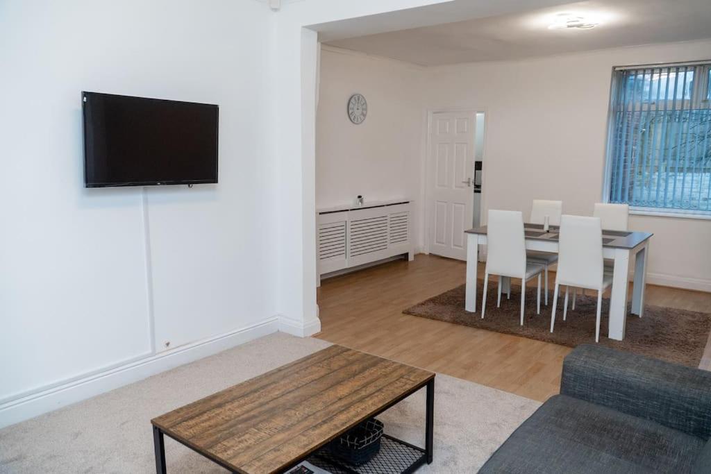 Home In Failsworth מנצ'סטר מראה חיצוני תמונה