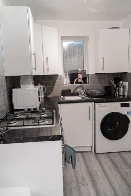Home In Failsworth מנצ'סטר מראה חיצוני תמונה